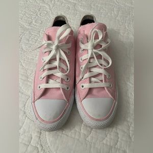pink converse